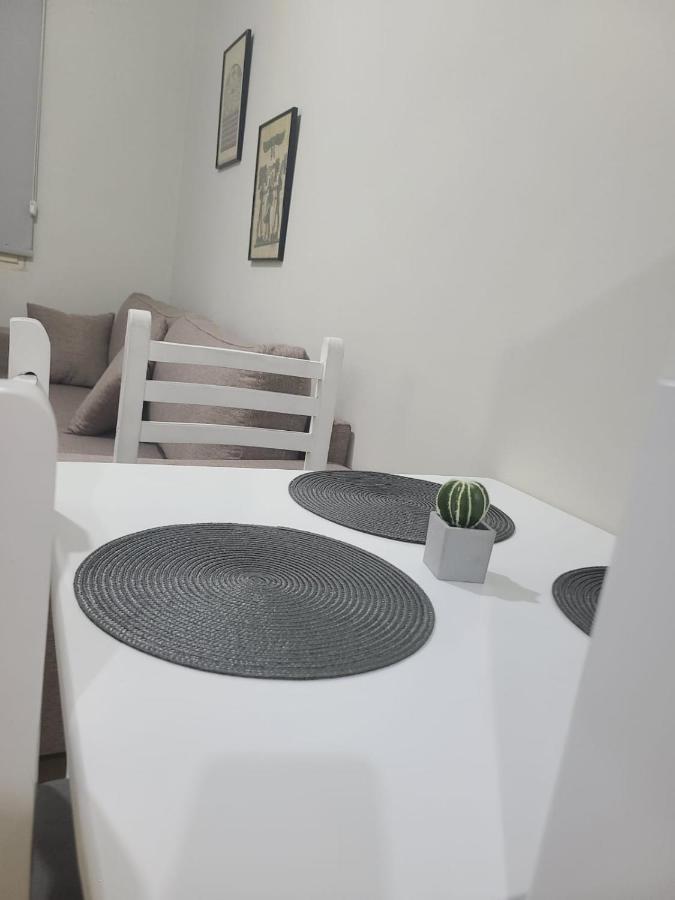 Home Inn Apartaments تيرانا المظهر الخارجي الصورة